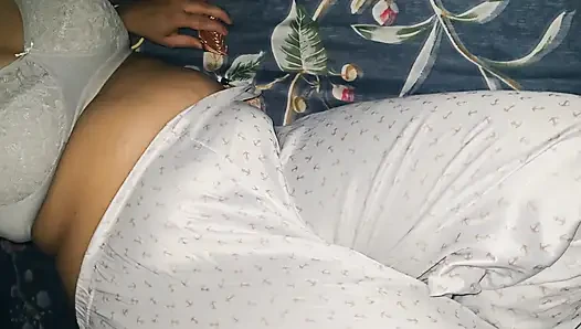 Sister-in-law Called Her Lover Home and Got Her Ass Fucked