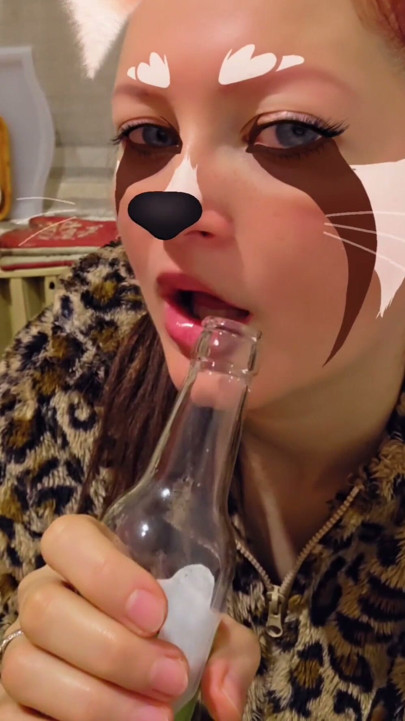 The perverted girl sucks a bottle... | Clip 1