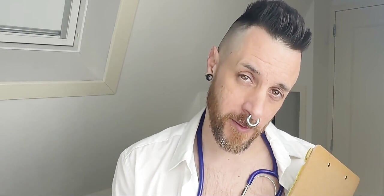 Asmr - Dr Max sana takıntılı