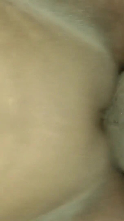 Napaljena sočna seksi pička se jako jebe | Klip 1