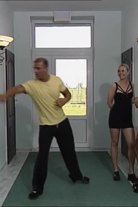 Blonde Horny MILF Was Very Satisfied When His Huaband Fuck Her Upside Down