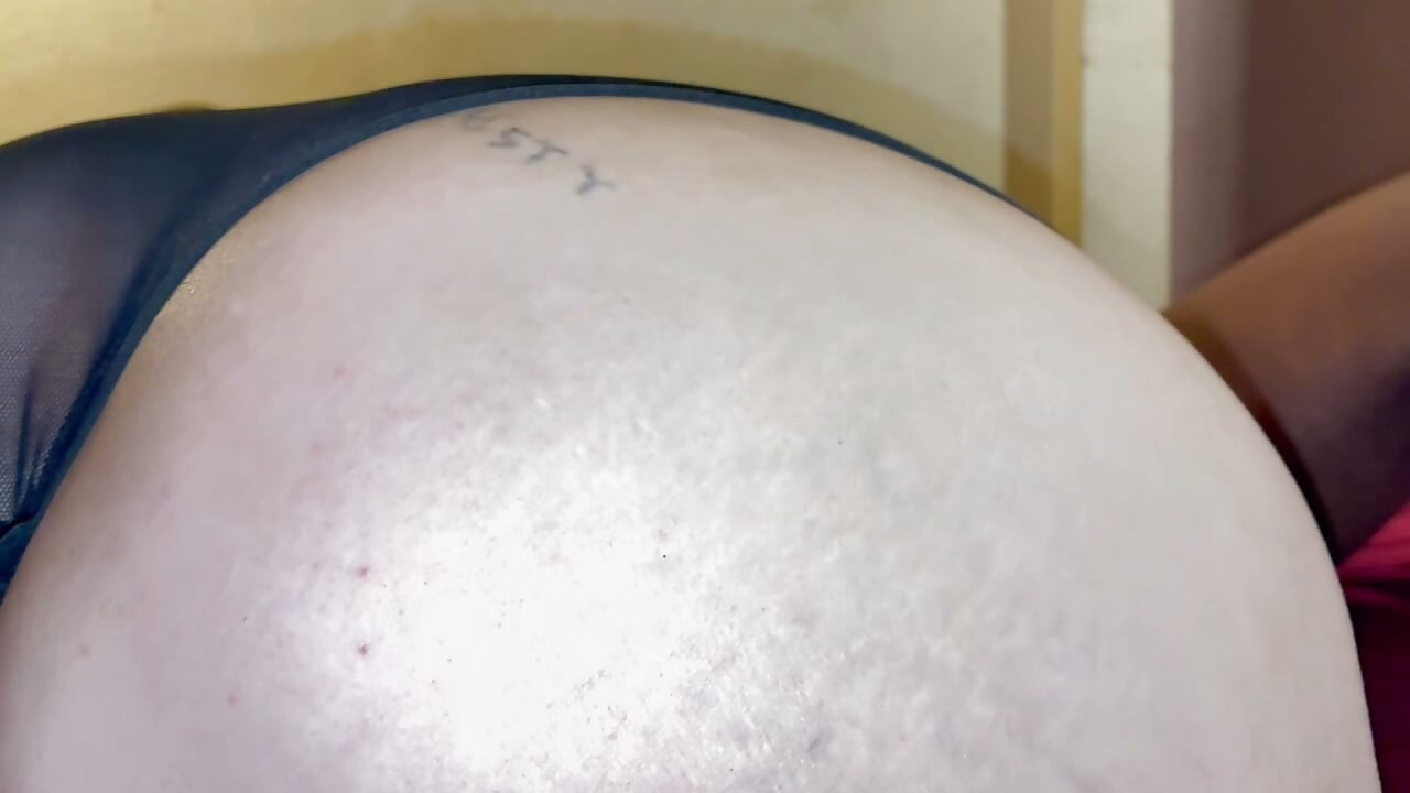 Bbw cabalgando profundo y comino en su toro