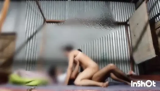 HINTLI KADıNLAR ILK KEZ KOCASıNı ALDATıYOR