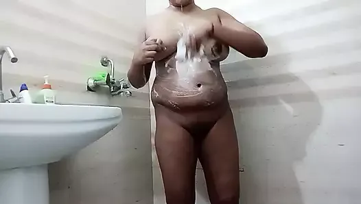 Indian girls taking shower alone full nude video