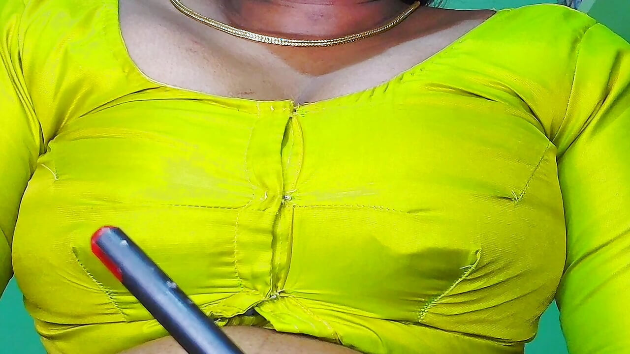 Indian Busty Stepdaughter Fucks Her Stepdad