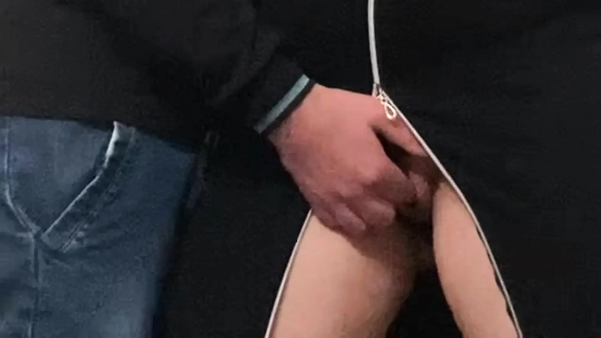 UFF!!! Some Stranger Dirty Fingers Rubbed my Pussy in German Subway