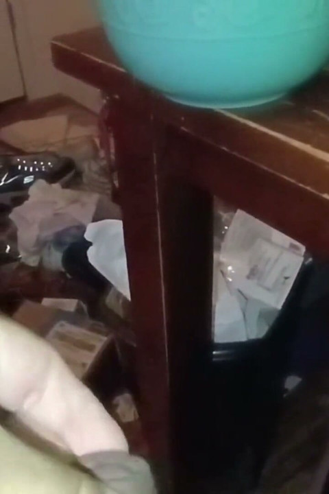 Οργασμός με Πράσινο Φωτεινό Φως