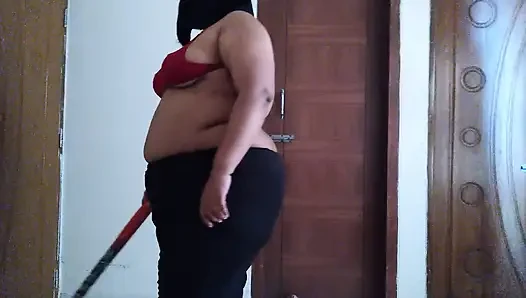 19y Old Sexy BBW Hotel Maid Takes off Her Bra & Nipples Show as She Sweeps the Room