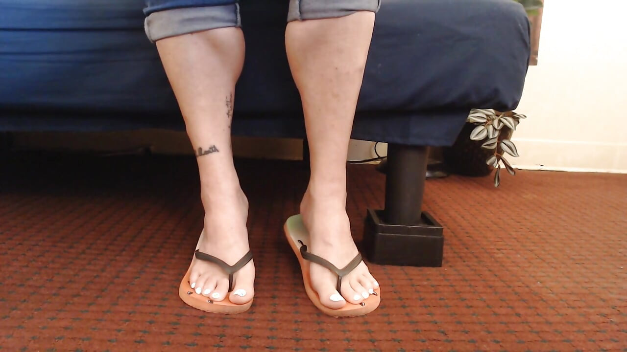 Red Flip Flops Toe Wiggling Shoeplay