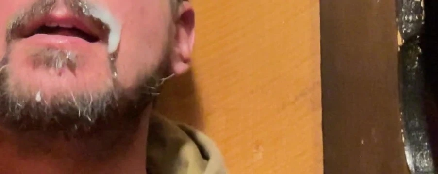 Tasty load from Gloryhole visitor