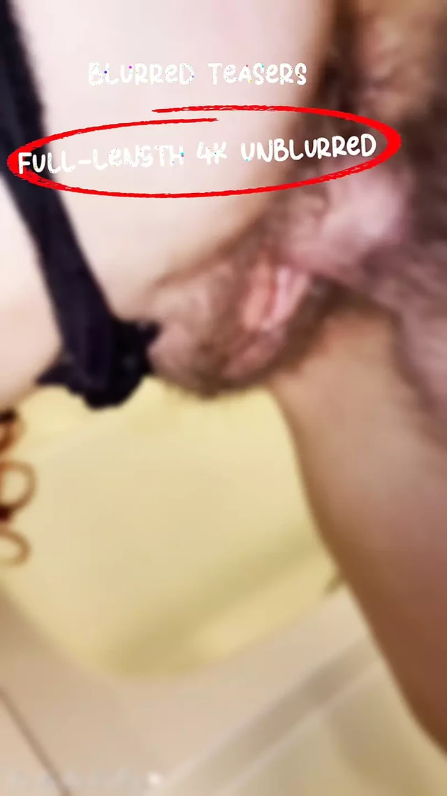 Vibra and Finger in the Ass Before a Cumshot on My Asshole