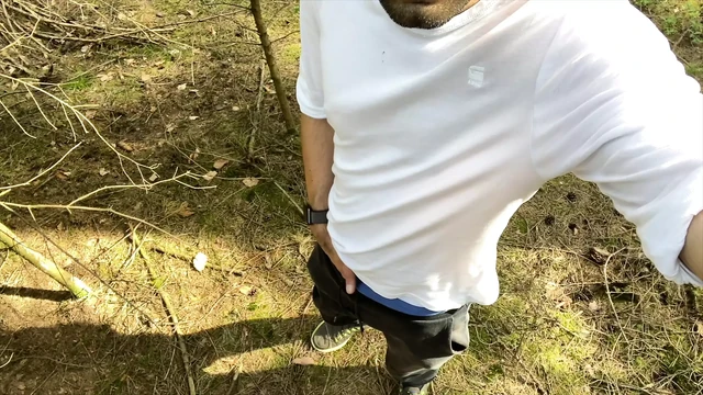 Dude pissing