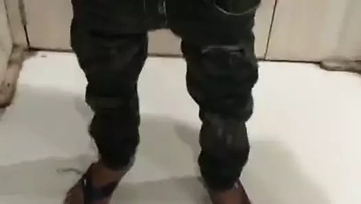 Gumla v mart iz odası