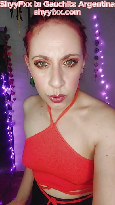 Extrema feminização do meu marido corno! Eu também faço a maquiagem dele! JOI Argentina