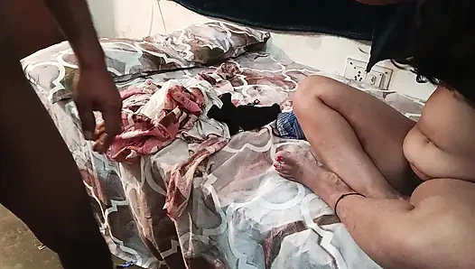 Ateşli evli kadının kız kardeşi siyah yaraklı