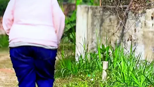 Arap büyük götlü iri güzel kadın ateşli üniversiteli kız sınıf arkadaşı tarafından sikiliyor!