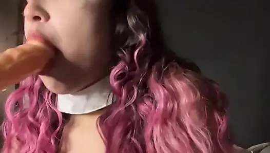 Orgasme gadis kelinci bikin memeknya berantakan