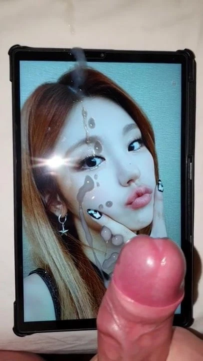 Itzy - Yeji - Cum Tribute