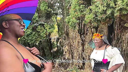 Лесбийская фора феи библиотеки - Cliff Media Productions