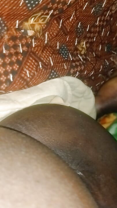 Desi Bhabhi Ka garam chut me Mera land ghusa