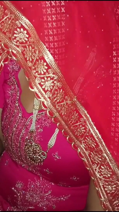 Happy anniversary bhabhi.)On the first anniversary of Bhabhi and brother-in-law, brother-in-law fucked Bhabhi | Clip 1