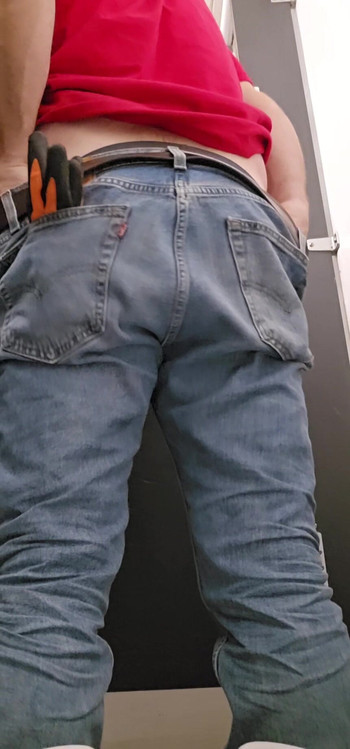 Do you ever feel sexy at work? 😈