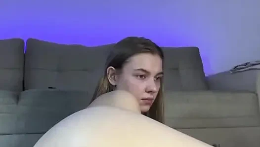 Dildo ile anal sikiş