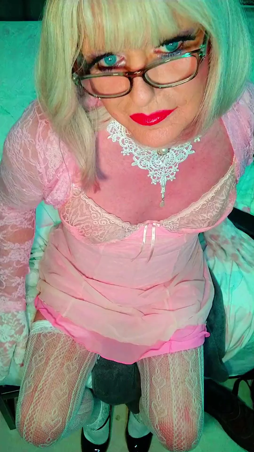 Barbie trans kız oynuyor