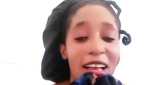 Memek basah kamu pengen ngentot aku