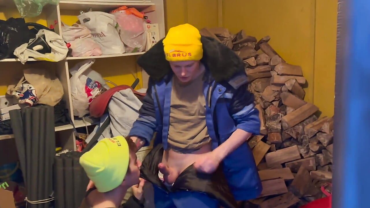455 Twinks Fuck in the Barn in Winter, and Stepdad Spies on Them