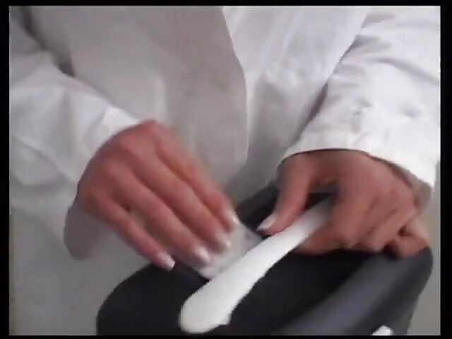Sexy Bitch Rides a Big Hard Cock!