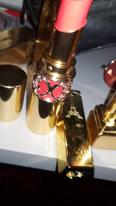 MiSs Lipstick 💄 (LV)Love-Vanessa PariSChienneTrvprod⁷⁵ VaneSsaBiTCHx