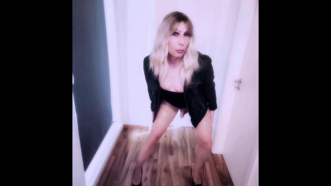play with your Slutty Stepmom