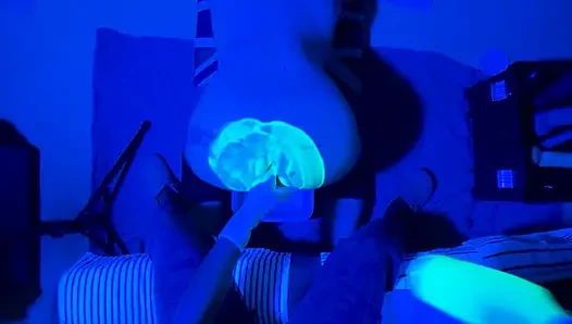 Uv fisting