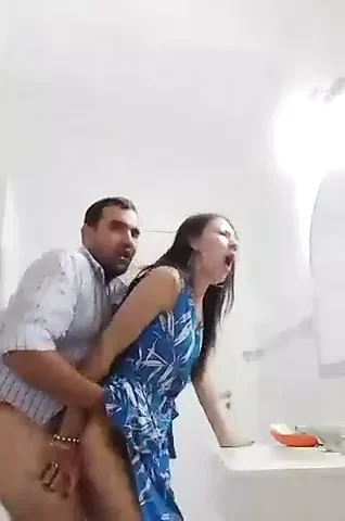 wife doggy style fucking
