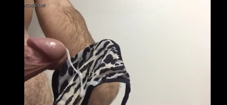 Jabo F slip dyal sahbto