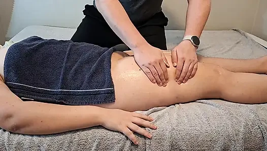 Slow, Sensual Massage That Will Melt Your Stress Away