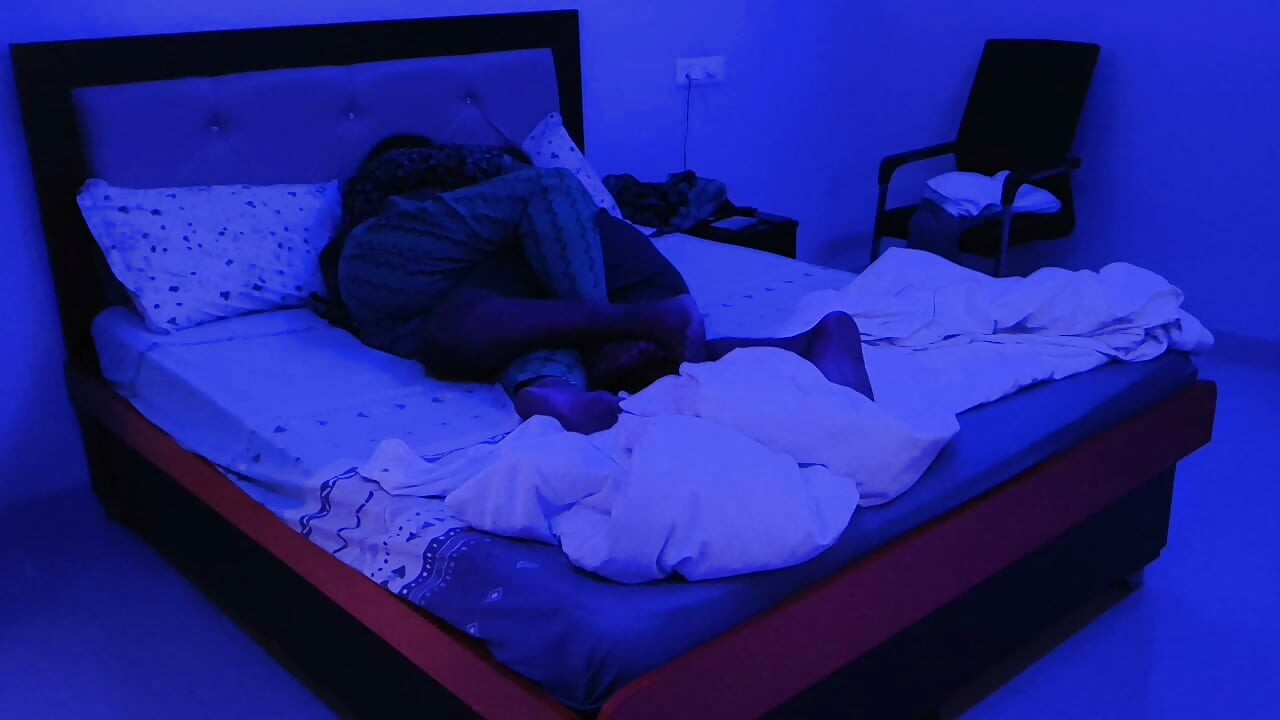 Opušteni seks posle dugo vremena deo 1
