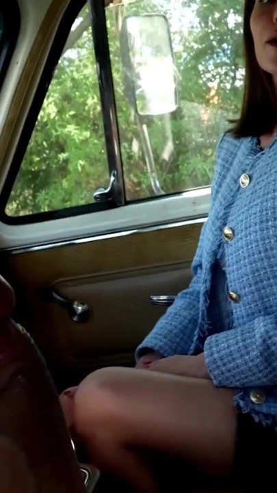 MikebigDick：拥有大假奶子的奖杯妻子喜欢出轨 |剪辑 1