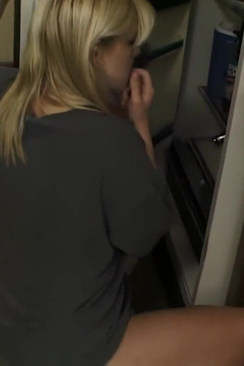 我怀孕又奶白的妻子想要我朋友的鸡巴! ! - （第#08集）