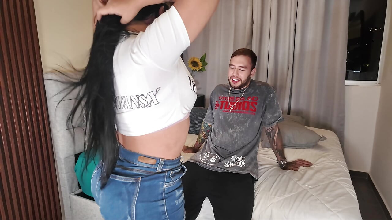 I'm invited to a podcast... But the interview gets out of control and I end up getting fucked