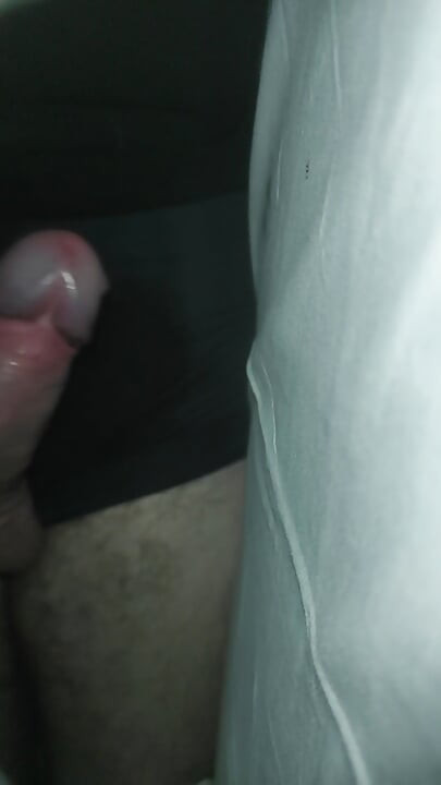 Гра з необрізаним членом перед сном