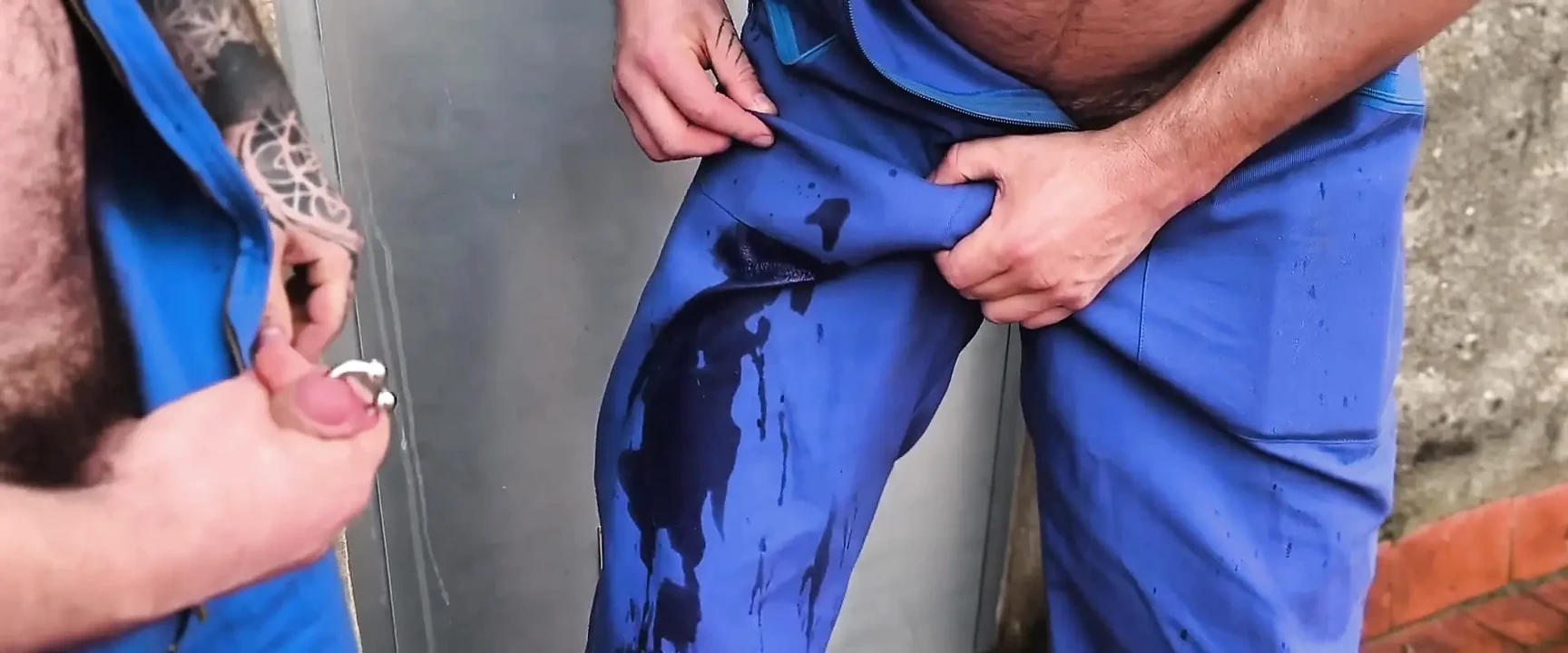 Stinky Workers. Sweaty Musky Cheese Man Stink Piss Fetish