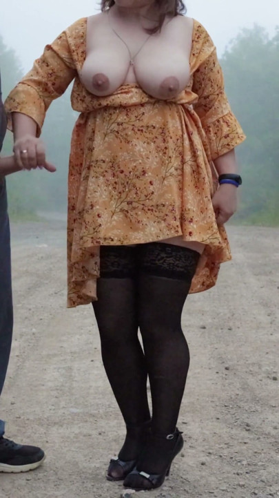 Handjob outdoors in stockings | Clip 1