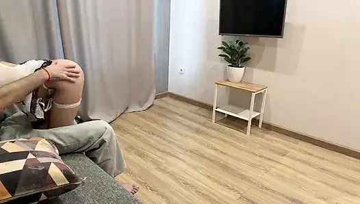 LAYANAN! Pembantu seksi