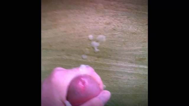 Cumming to some rough deepthroat vid