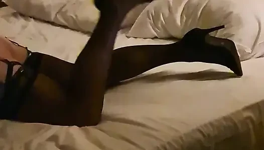 Mom touches herself before being fucked