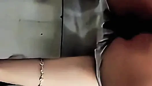 Pembantu desa kamwali toket besar dientot sama bosnya sendiri