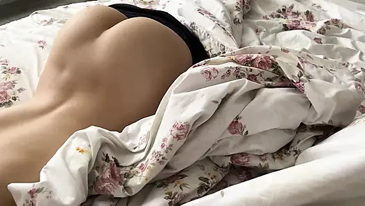 Sexy Stepsis With Perfect Ass Invites Stepbrother to Fuck Her