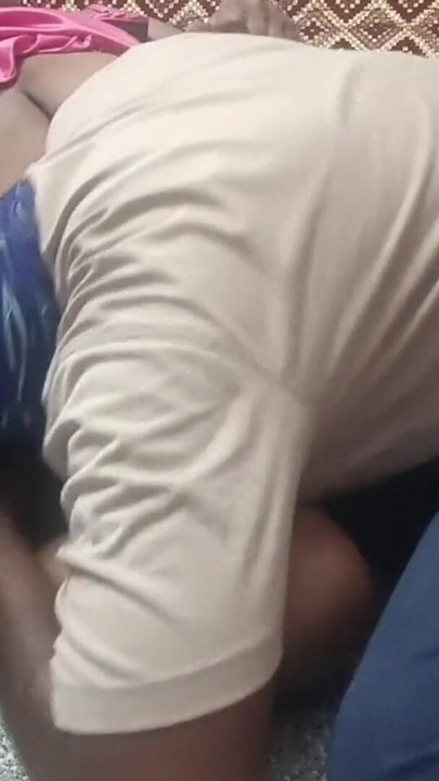 Honey bhabhi ne makaan malik ko seduce karke usse chudwa kar apni ghar ka kiraaya chukayi with hindi audio | Clip 2